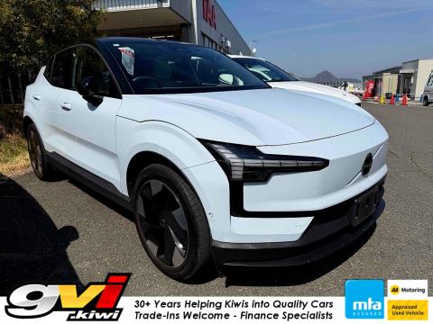 2024 Volvo EX30 Ultra Extended Range - Thumbnail