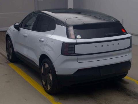 2024 Volvo EX30 Ultra Extended Range - Thumbnail