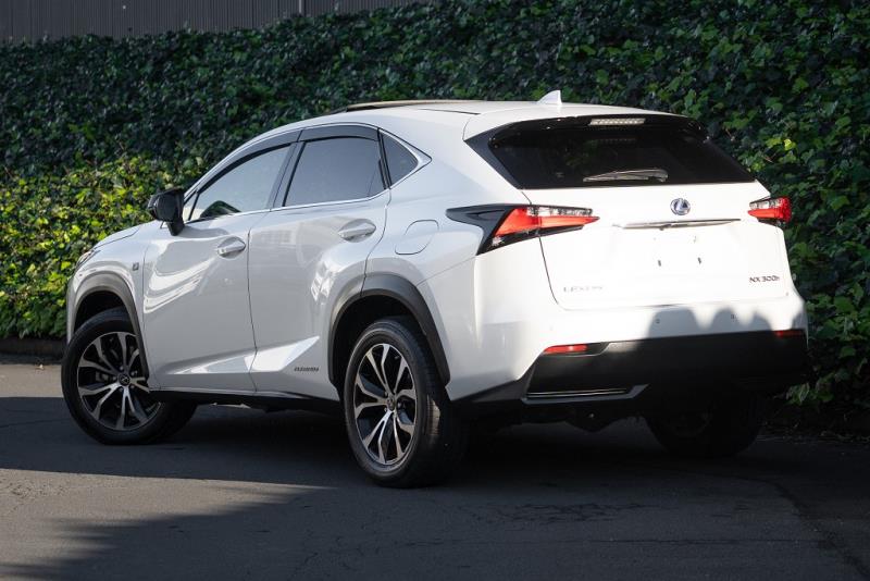 2015 Lexus NX 300h