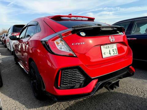 2018 Honda Civic RS Turbo Hatch - Thumbnail