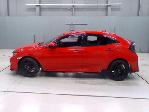 2018 Honda Civic RS Turbo Hatch - Thumbnail