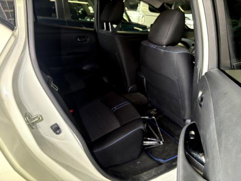 2019 Nissan Leaf 40G 85% SOH - Thumbnail