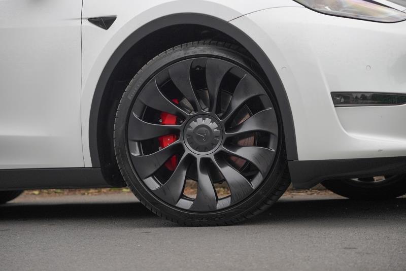 2022 Tesla Model Y Performance AWD