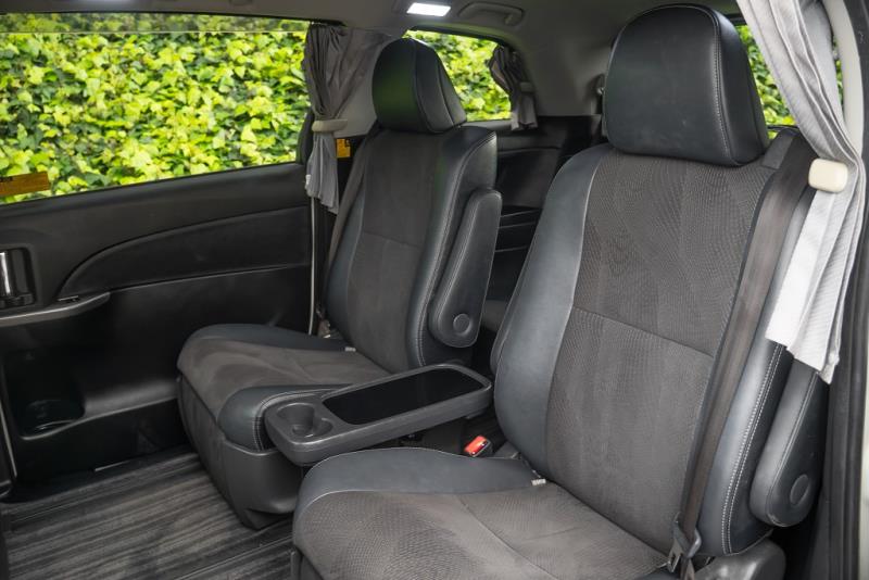 2014 Toyota Estima Hybrid Aeras