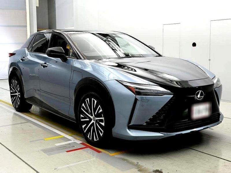 2023 Lexus RZ 450e
