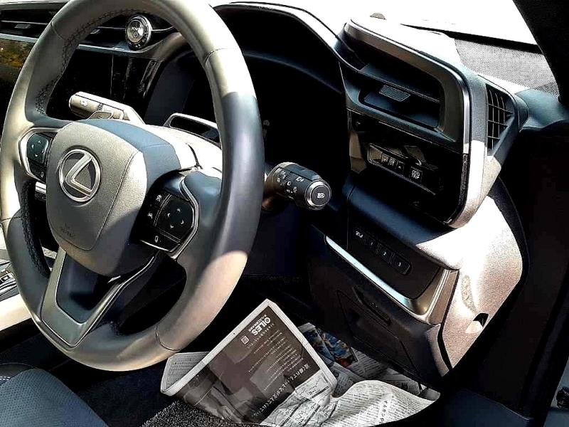 2023 Lexus RZ 450e