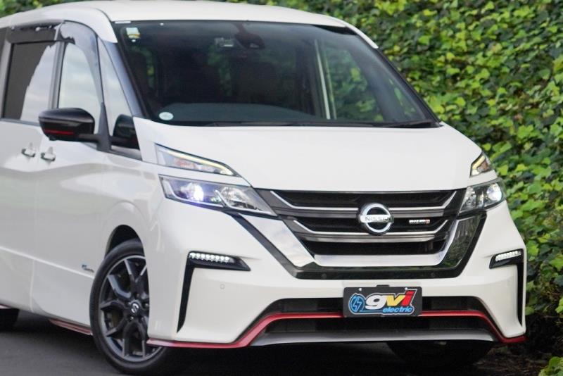2018 Nissan Serena Nismo S-Hybrid