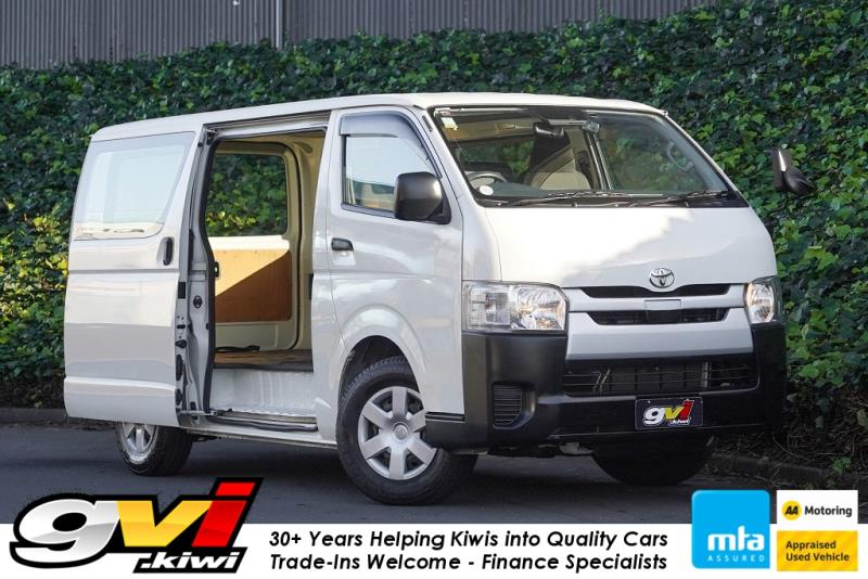 2020 Toyota Hiace ZL 5 Door