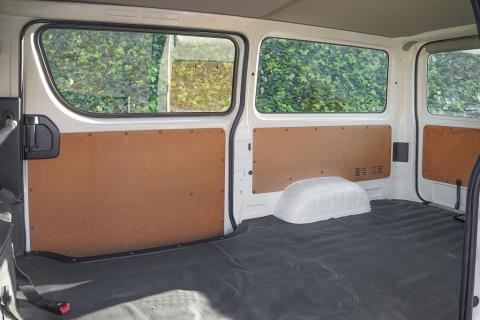 2020 Toyota Hiace ZL 5 Door - Thumbnail