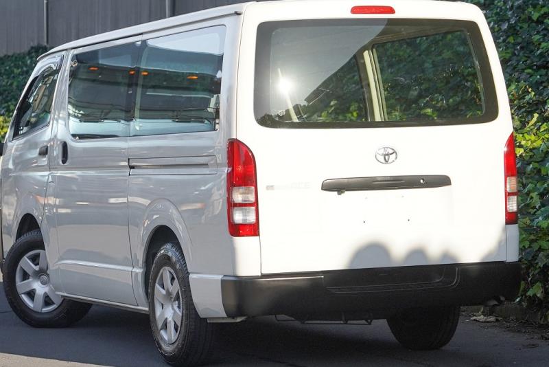 2020 Toyota Hiace ZL 5 Door