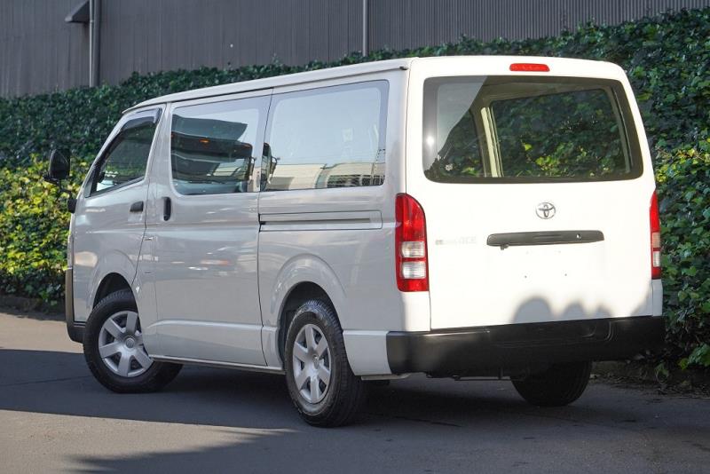 2020 Toyota Hiace ZL 5 Door