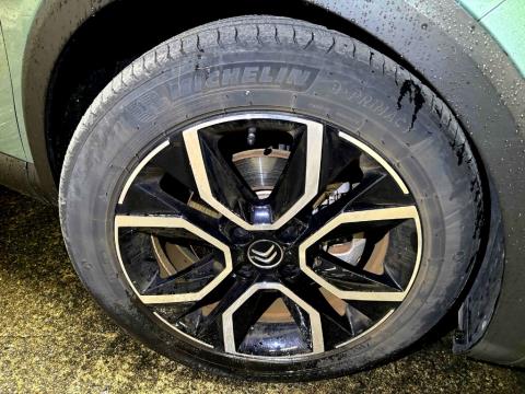 2022 Citroen e-c4 Shine Electric - Thumbnail