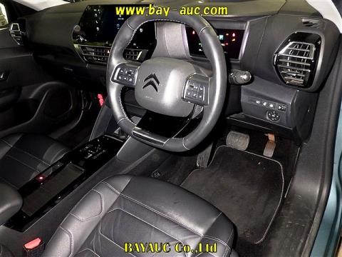 2022 Citroen e-c4 Shine Electric - Thumbnail