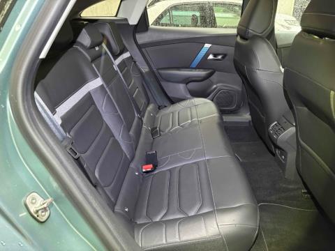 2022 Citroen e-c4 Shine Electric - Thumbnail