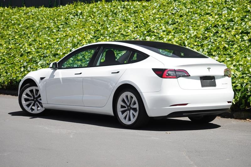 2021 Tesla Model 3 Long Range AWD