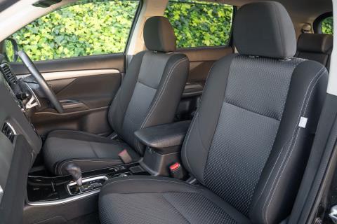 2017 Mitsubishi Outlander 24G 4WD - Thumbnail