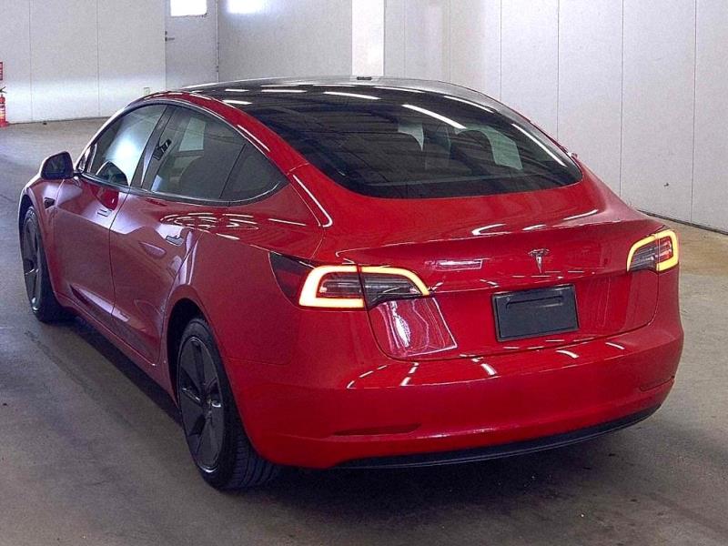 2021 Tesla Model 3 SR+