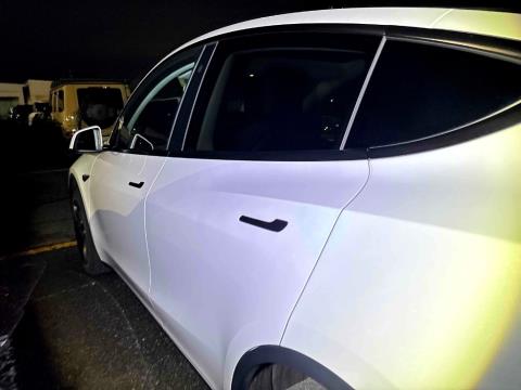 2023 Tesla Model Y 60kWh - Thumbnail