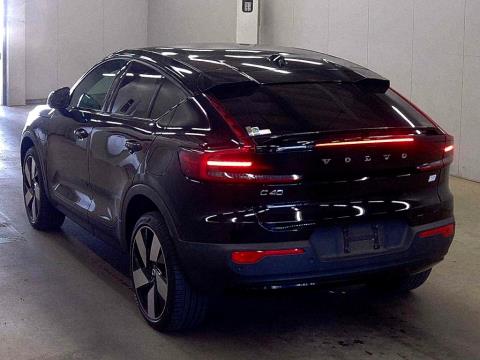 2022 Volvo C40 Recharge Ultimate - Thumbnail