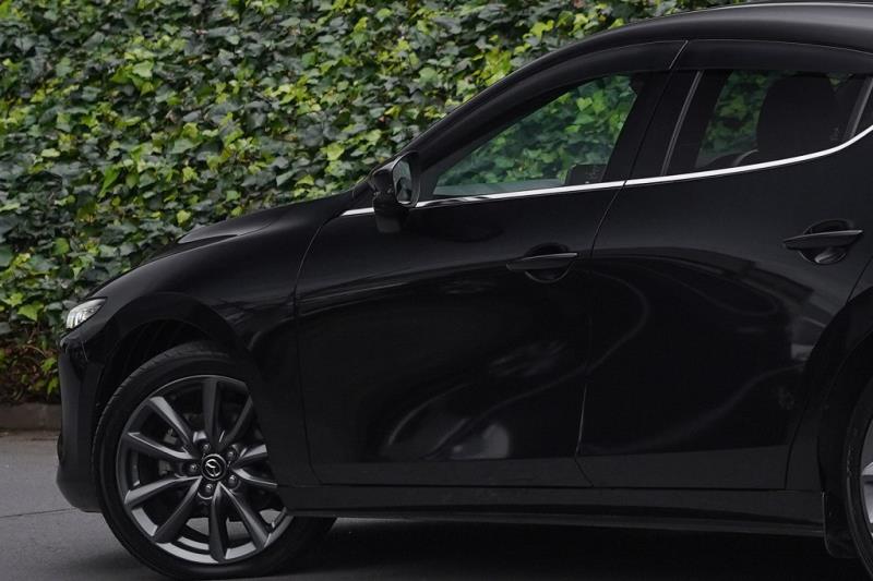 2020 Mazda 3 LTD / Axela 20S