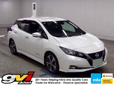 2018 Nissan Leaf 40G 86% SOH - Thumbnail