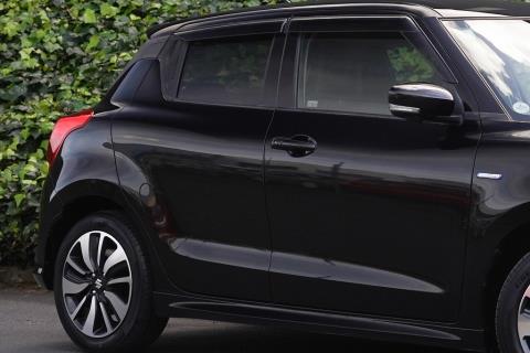 2017 Suzuki Swift RS Hybrid - Thumbnail