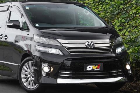 2015 Toyota Vellfire 2.4Z G / Alphard - Thumbnail