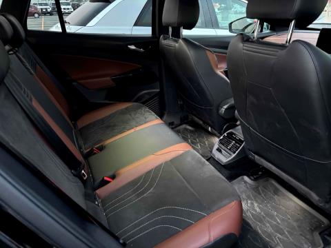 2023 Volkswagen ID.4 Pro 82kWh - Thumbnail