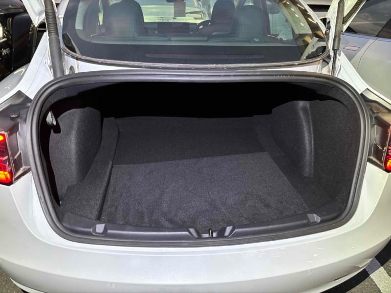 2021 Tesla Model 3 SR+