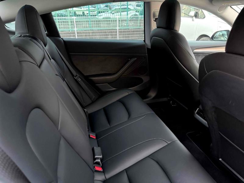 2023 Tesla Model 3 SR+