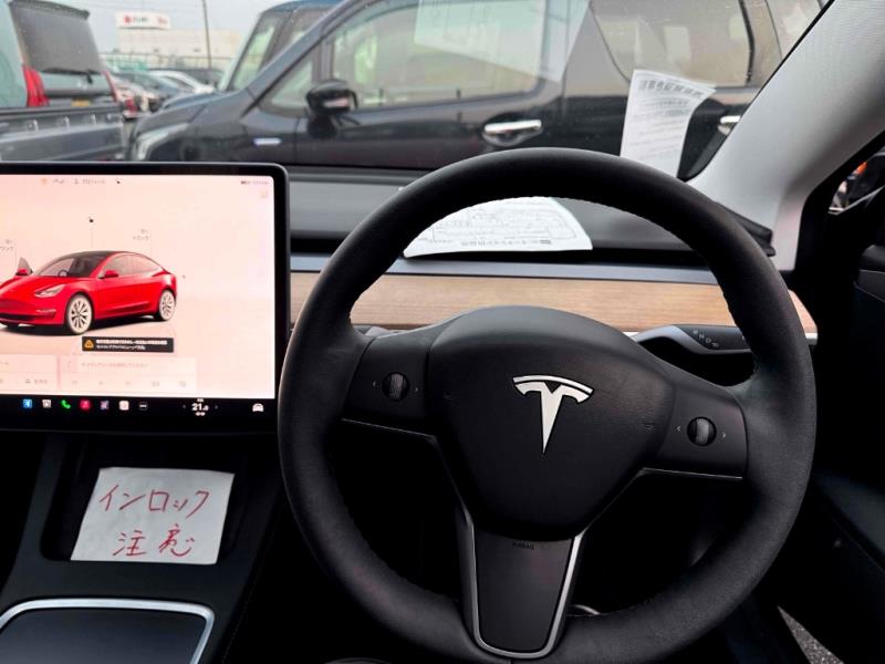 2022 Tesla Model 3 Long Range AWD