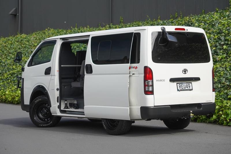 2019 Toyota Hiace ZL 4 Door