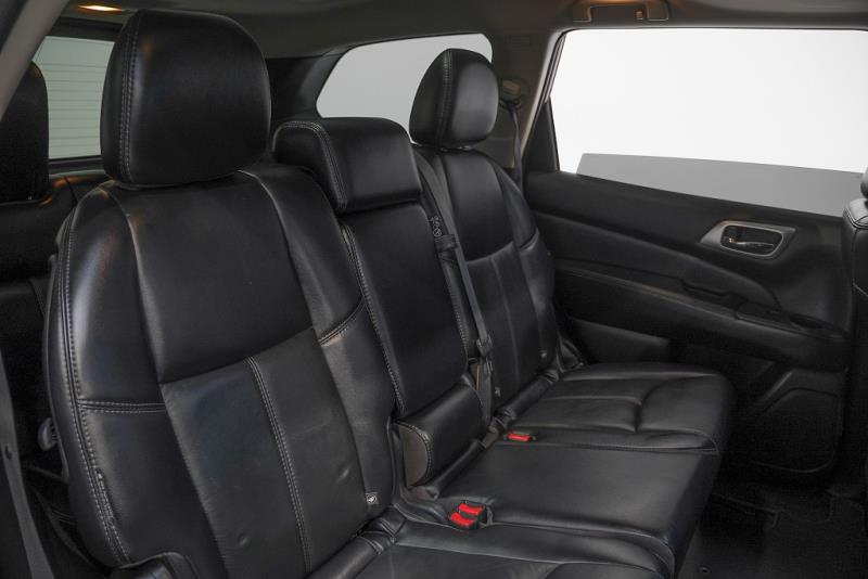 2020 Nissan Pathfinder ST-L 4WD