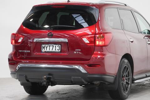 2020 Nissan Pathfinder ST-L 4WD - Thumbnail