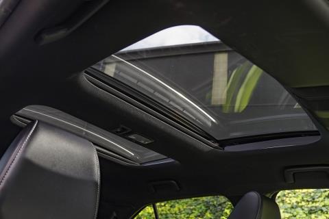 2021 Mitsubishi Eclipse Cross PHEV VRX - Thumbnail