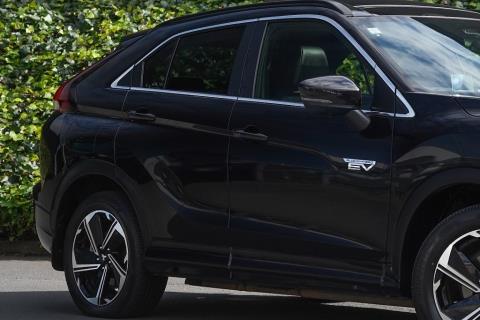 2021 Mitsubishi Eclipse Cross PHEV VRX - Thumbnail