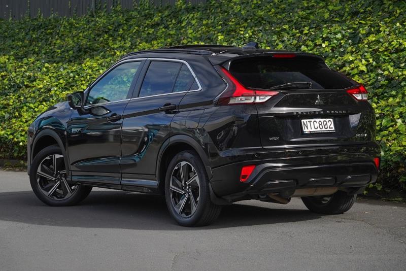 2021 Mitsubishi Eclipse Cross PHEV VRX