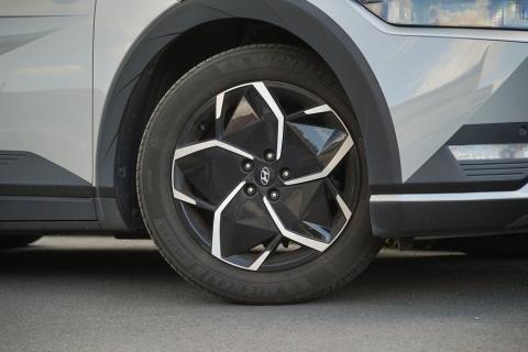 2022 Hyundai IONIQ 5 72kWh - Thumbnail