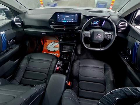 2023 Citroen e-C4 Shine Electric - Thumbnail