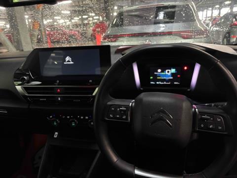 2023 Citroen e-C4 Shine Electric - Thumbnail