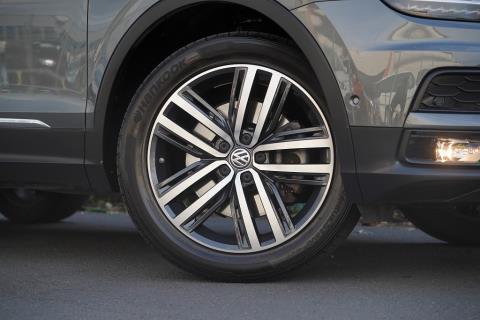 2020 Volkswagen Tiguan TSi Highliine - Thumbnail