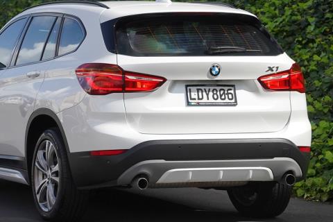 2018 BMW X1 S20i 2.0P/8AT - Thumbnail