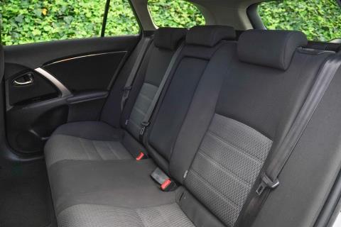 2015 Toyota Avensis 2.0 Wagon - Thumbnail