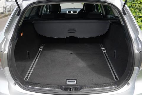 2015 Toyota Avensis 2.0 Wagon - Thumbnail