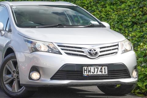 2015 Toyota Avensis 2.0 Wagon - Thumbnail