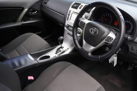 2015 Toyota Avensis 2.0 Wagon - Thumbnail