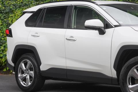 2020 Toyota RAV4 Limited 4WD - Thumbnail