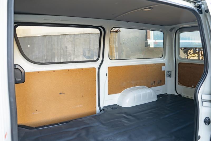 2021 Toyota Hiace ZL 5 Door