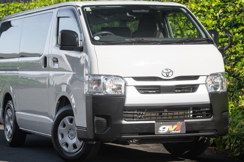 2021 Toyota Hiace ZL 5 Door