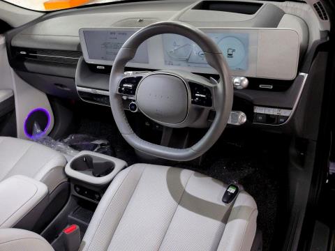 2023 Hyundai IONIQ 5 72kWh - Thumbnail